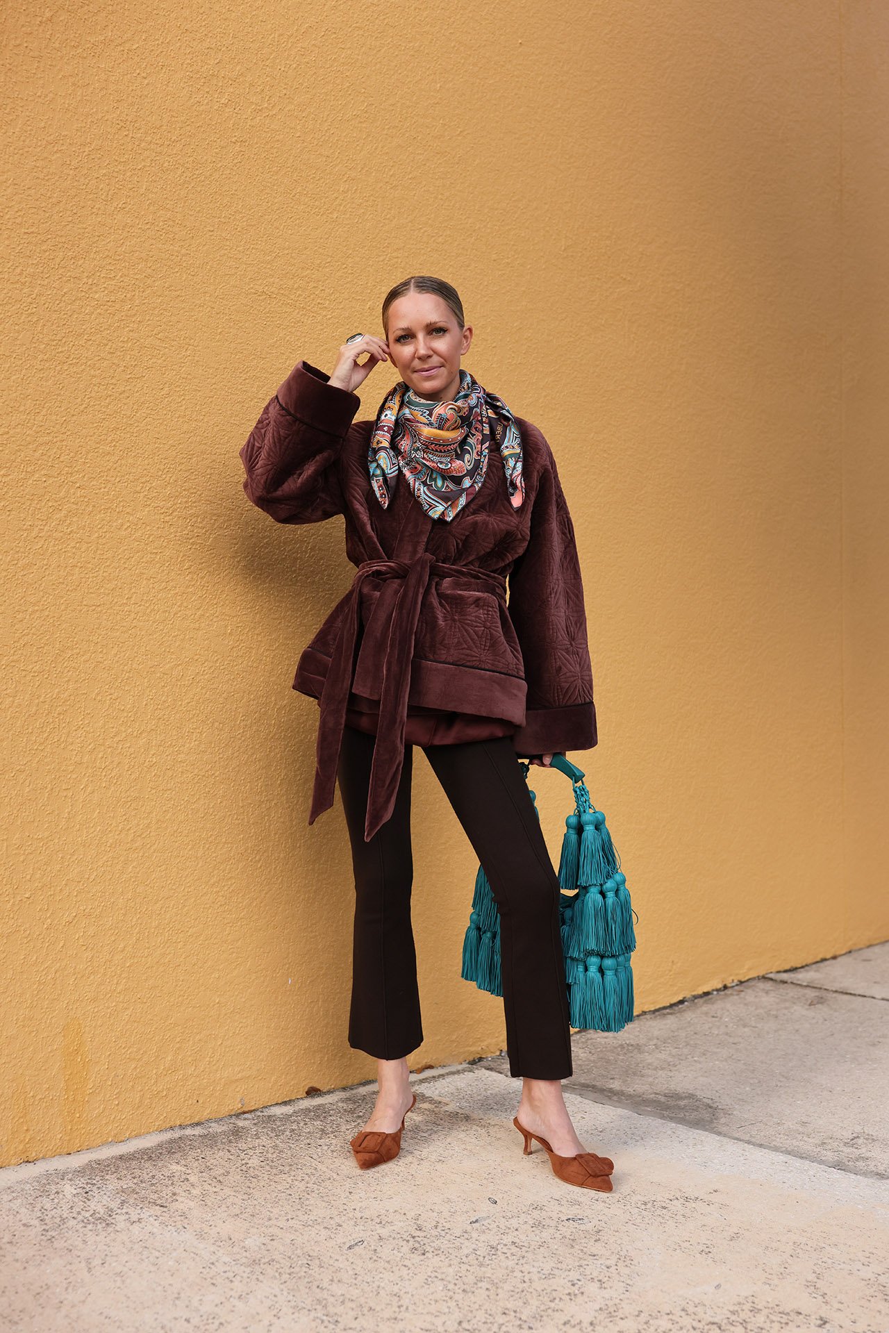 BER58935_1 thanksgiving outfit ideas, what to wear thanksgiving day, fall outfit, velvet coat, tuckernuck fall outfit